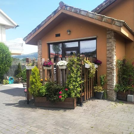 Entrepontes Apartment Tui Exterior photo